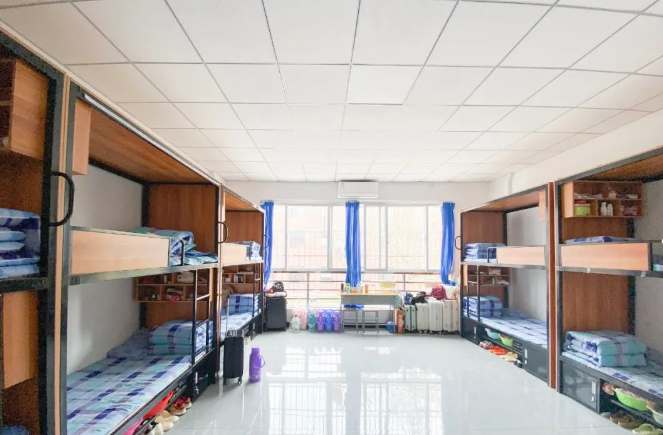 河北同仁醫(yī)學(xué)中等專業(yè)學(xué)校的宿舍有獨(dú)立衛(wèi)生間嗎?